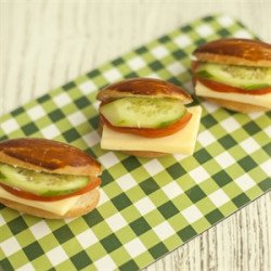 Çiçekli Nişan Pastası