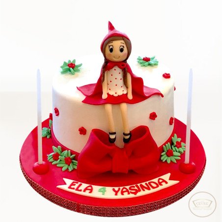 Kırmızı Başlıklı Kız Pasta